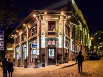 bosphorus_real_estate_istanbul_akaretler-2